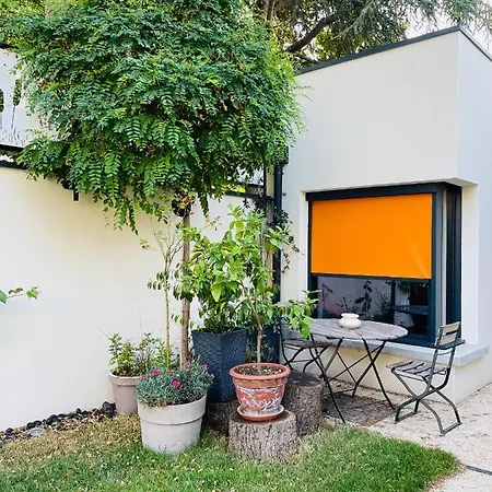 Victorine Guest house